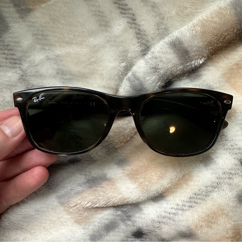 Ray-Ban New Wayfarer (Tortoise)